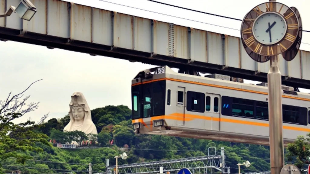 湘南モノレールと大船観音