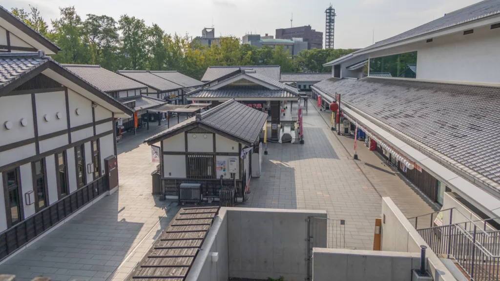 上から見下ろした城彩苑
