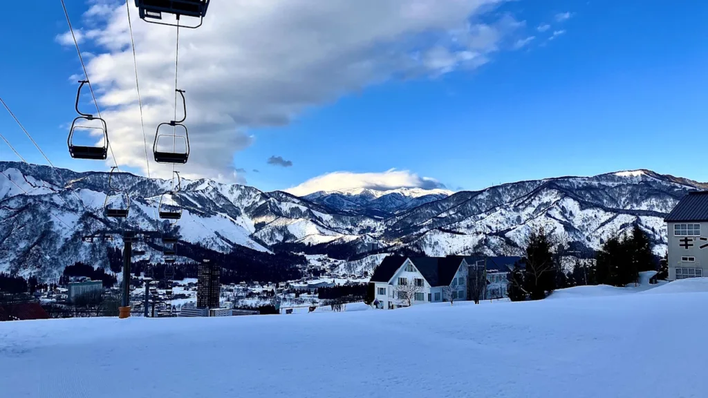 岩原スキー場とリフト