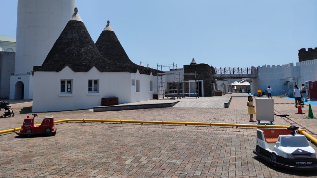 岡山市サウスビレッジの子供用の電動カート