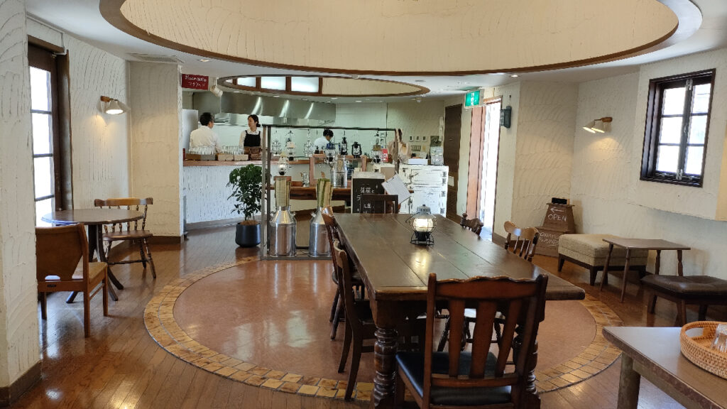 岡山市サウスビレッジのOHAYO GROUNDS（オハヨー グラウンズ）の店内の様子