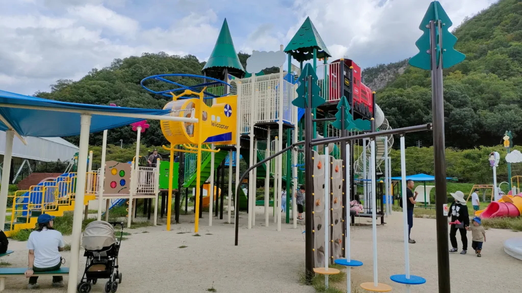 わけまろパークの遊具